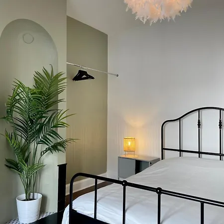 Apartment Nancy, Appartement, Equipe